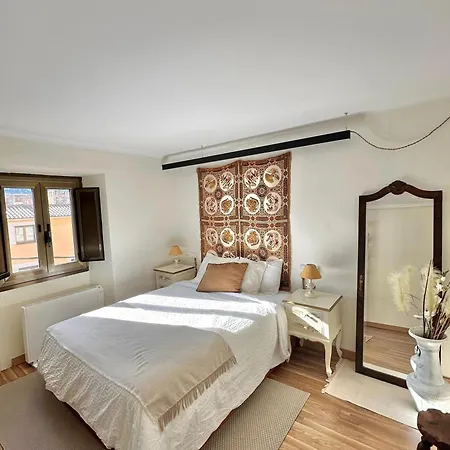 Semesterbostad Casa Medieval En Centro Montblanc